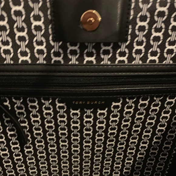 NWT Tory Burch Gemini Link Tote - Picture 6 of 8
